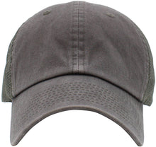 Load image into Gallery viewer, Classic Mesh Baseball Cap: IVO
